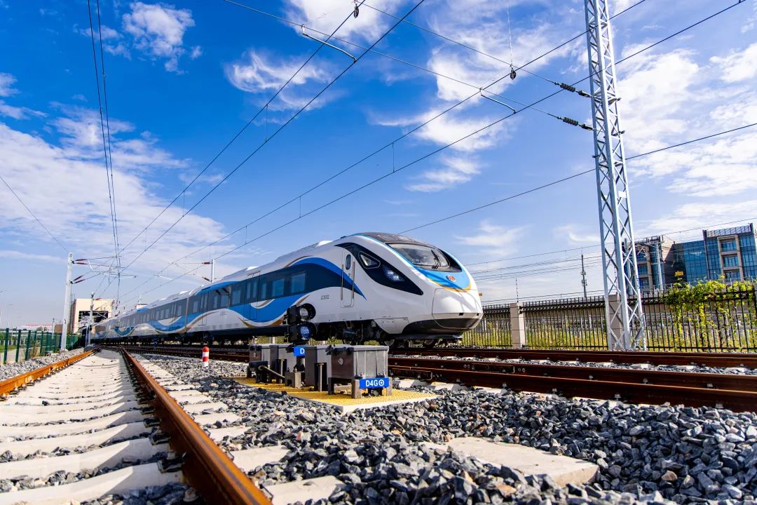 Ŀһحwww.ǷʡcomɷϺ߽տͨӪ