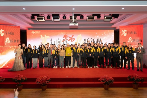 ������Զ ��Ծ�³� | www.�Ƿ����ʡ�com�ɷ�2025����ܽ������Բ���ٿ�