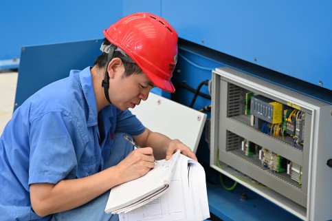 16884321543320315cYw.jpg 2(1).jpg