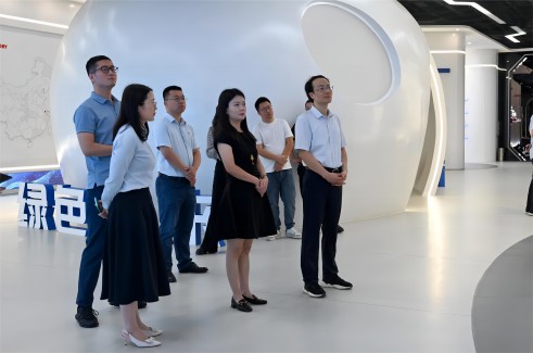 1689556670242470TbnU.jpg 87738354f6796fbb1fcaaff1485d33b - 副本(1).jpg