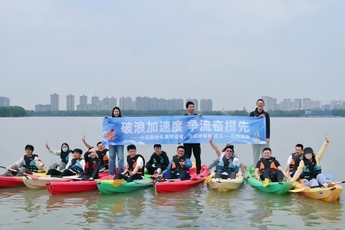 17465165649964601Hck.jpg 640 (7)(1).jpg